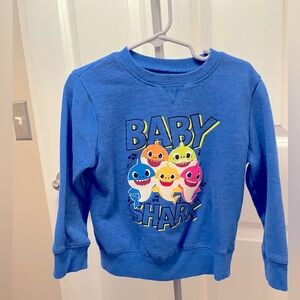 Baby shark 4T Sweatshirt